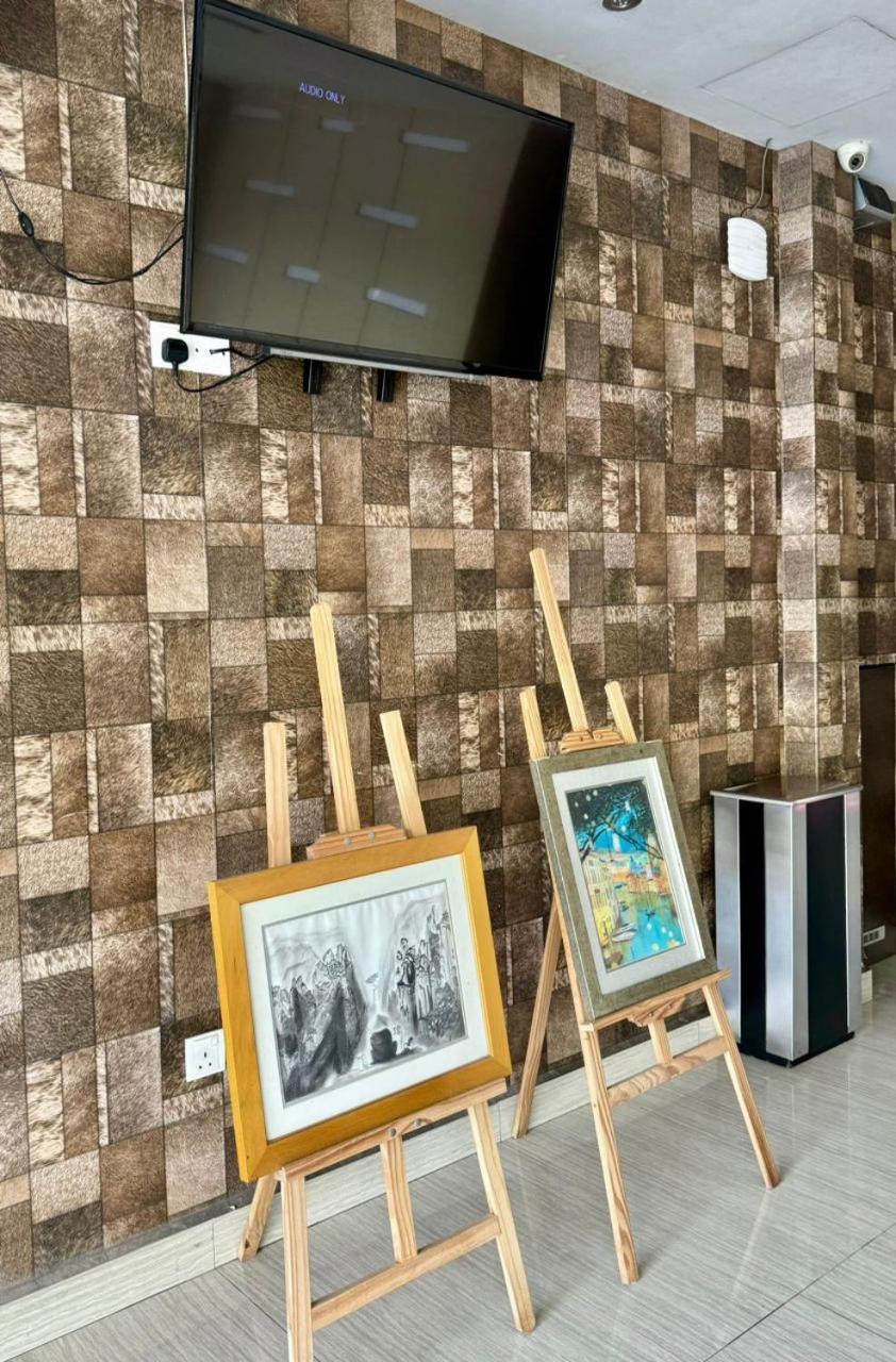 Chariton Hotel Nusa Bestari 新山 外观 照片
