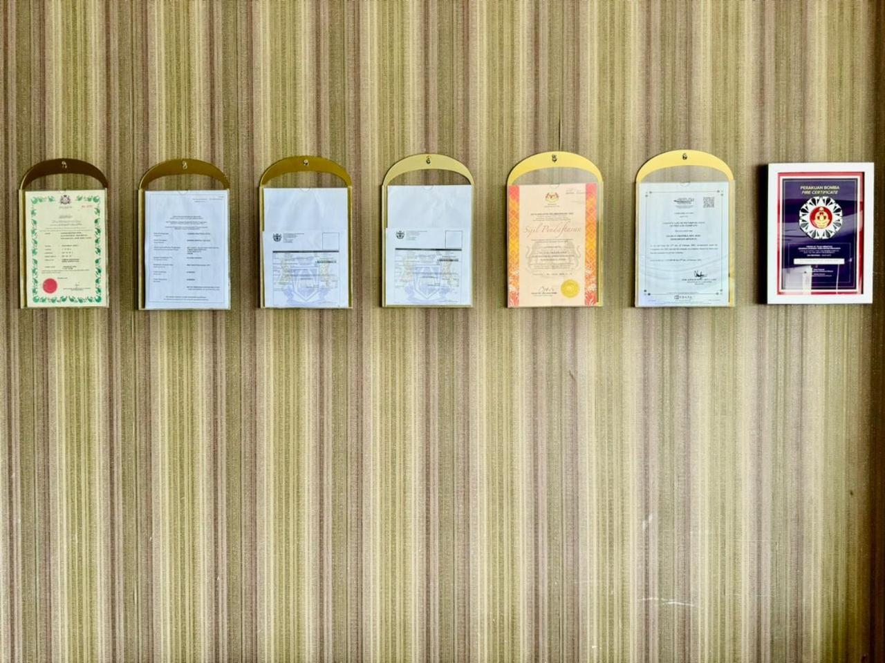 Chariton Hotel Nusa Bestari 新山 外观 照片