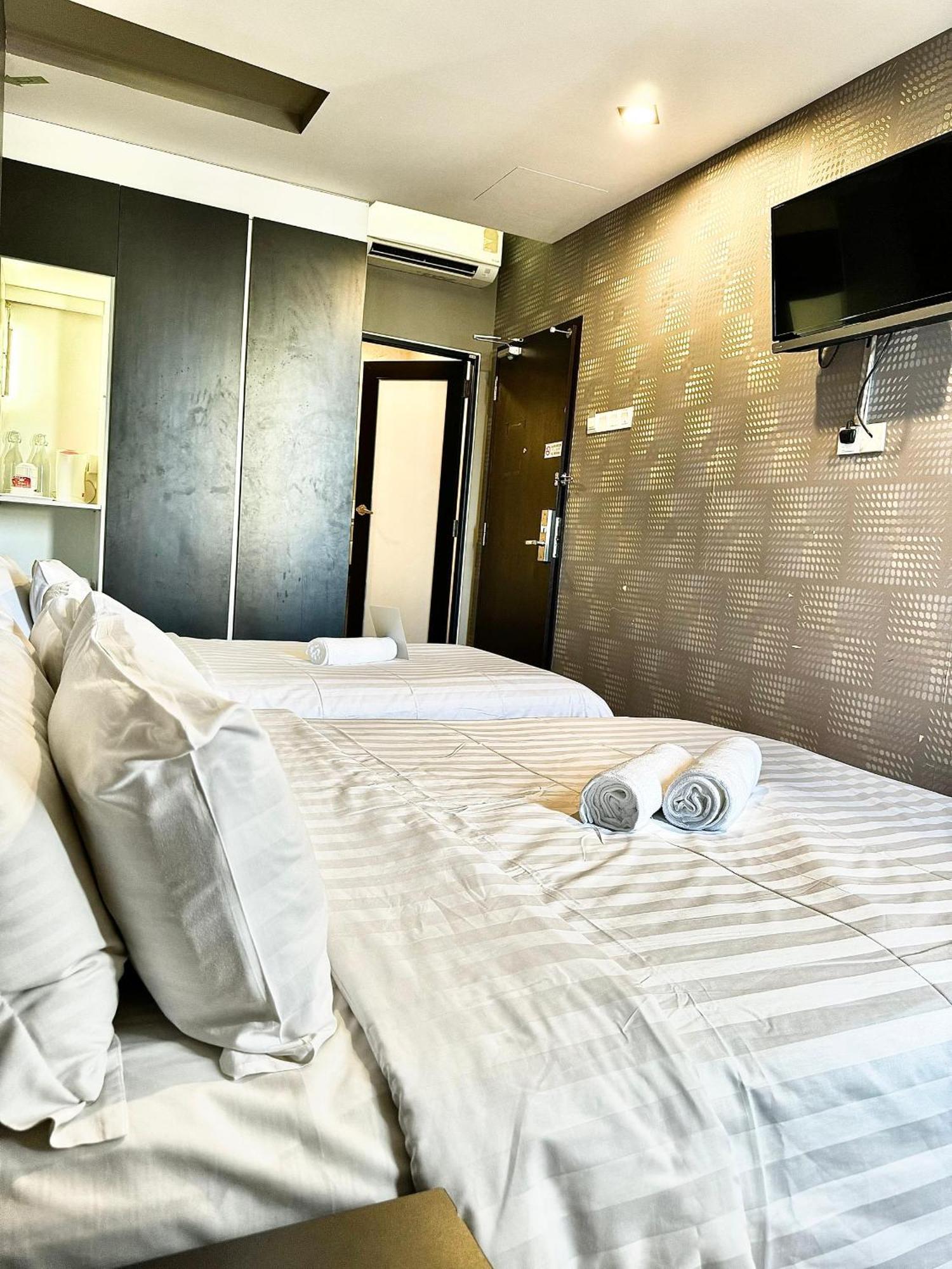 Chariton Hotel Nusa Bestari 新山 外观 照片